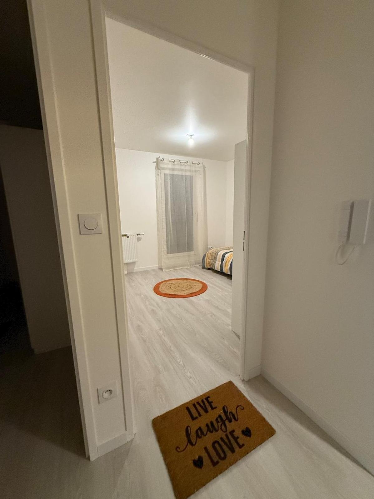 Apt Neuf Centre Saint-Sever Rouen Eksteriør billede